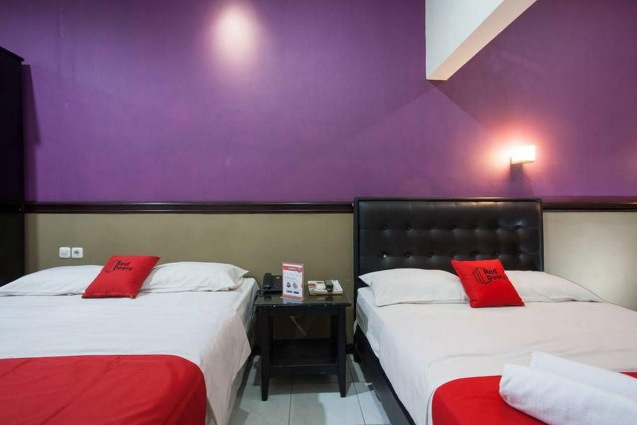 Reddoorz @ Urip Sumoharjo Hotel Surabaya Luaran gambar